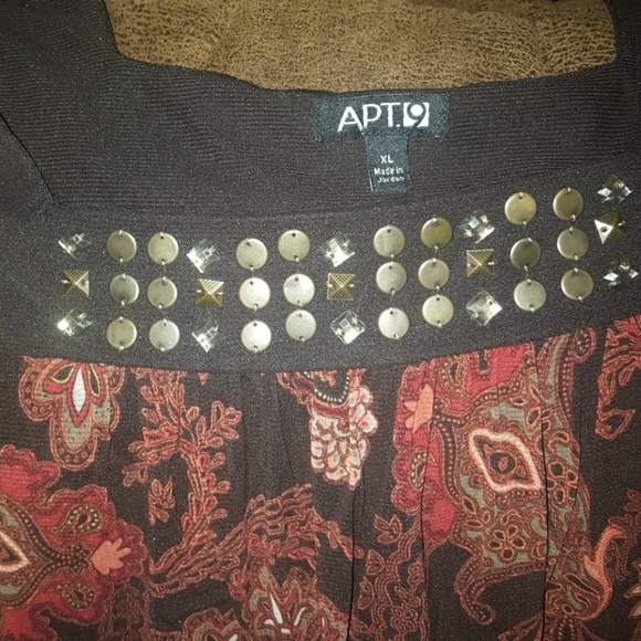 Dressy blouse - Picture 3 of 4